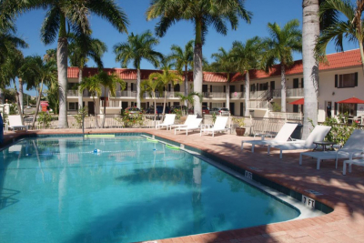 Hibiscus Suites – Sarasota